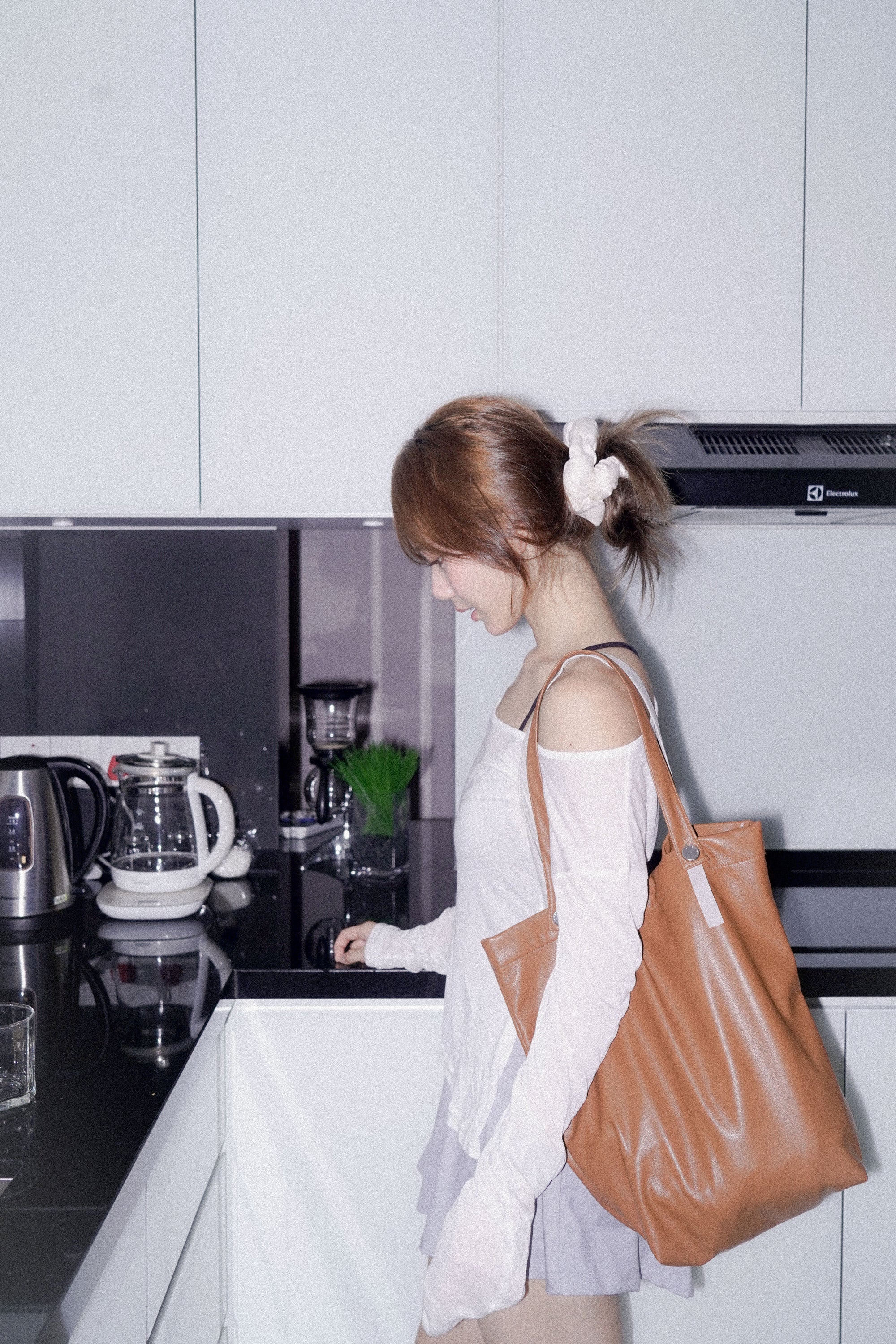 TE BAG Whiskey Brown