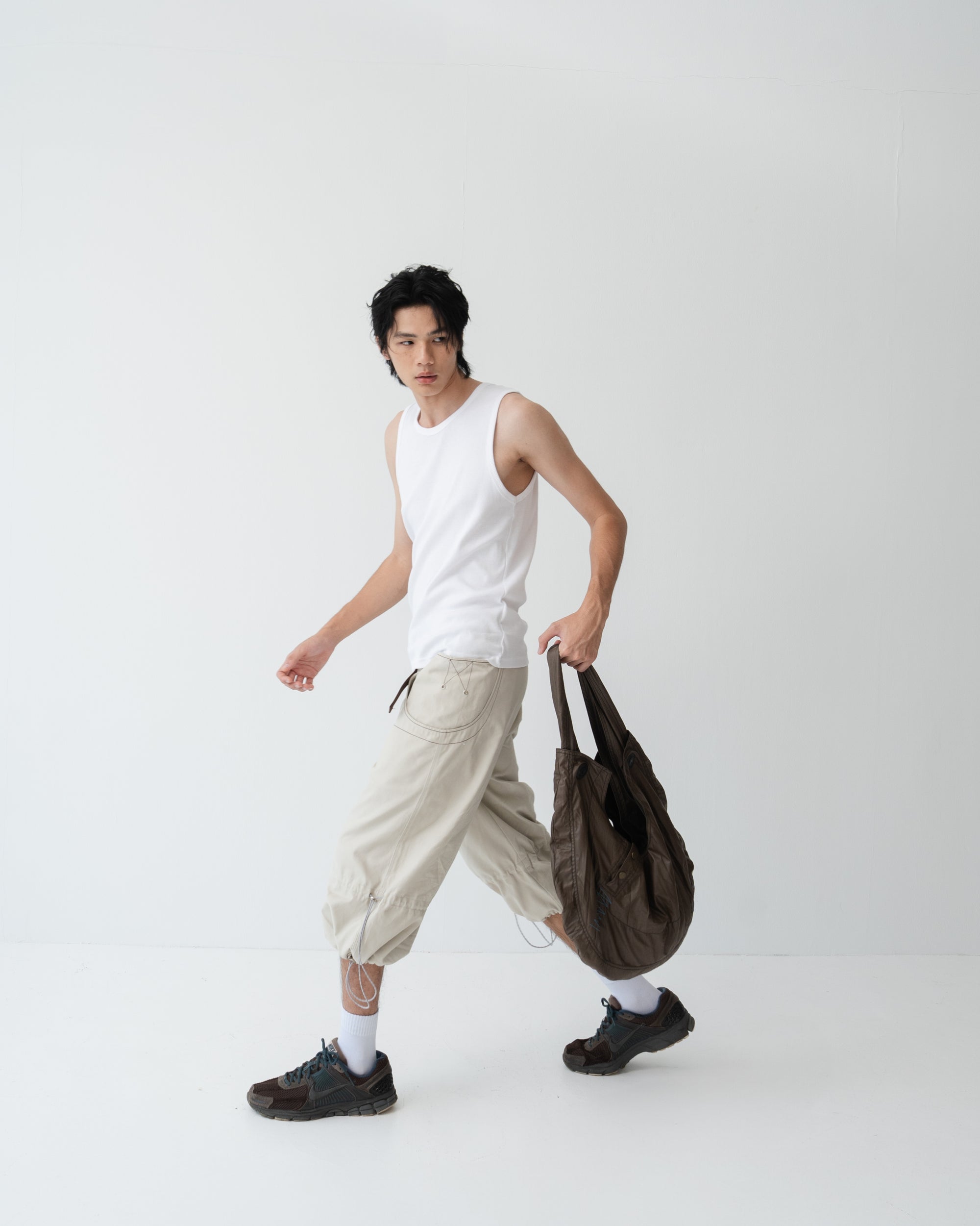 020 Cross-Body Bag · Brown