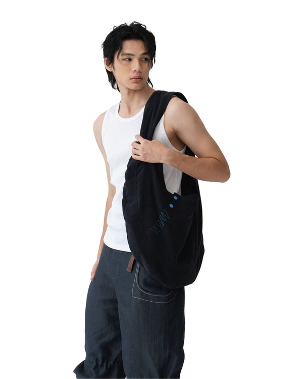 019 Cross-Body Bag · Black