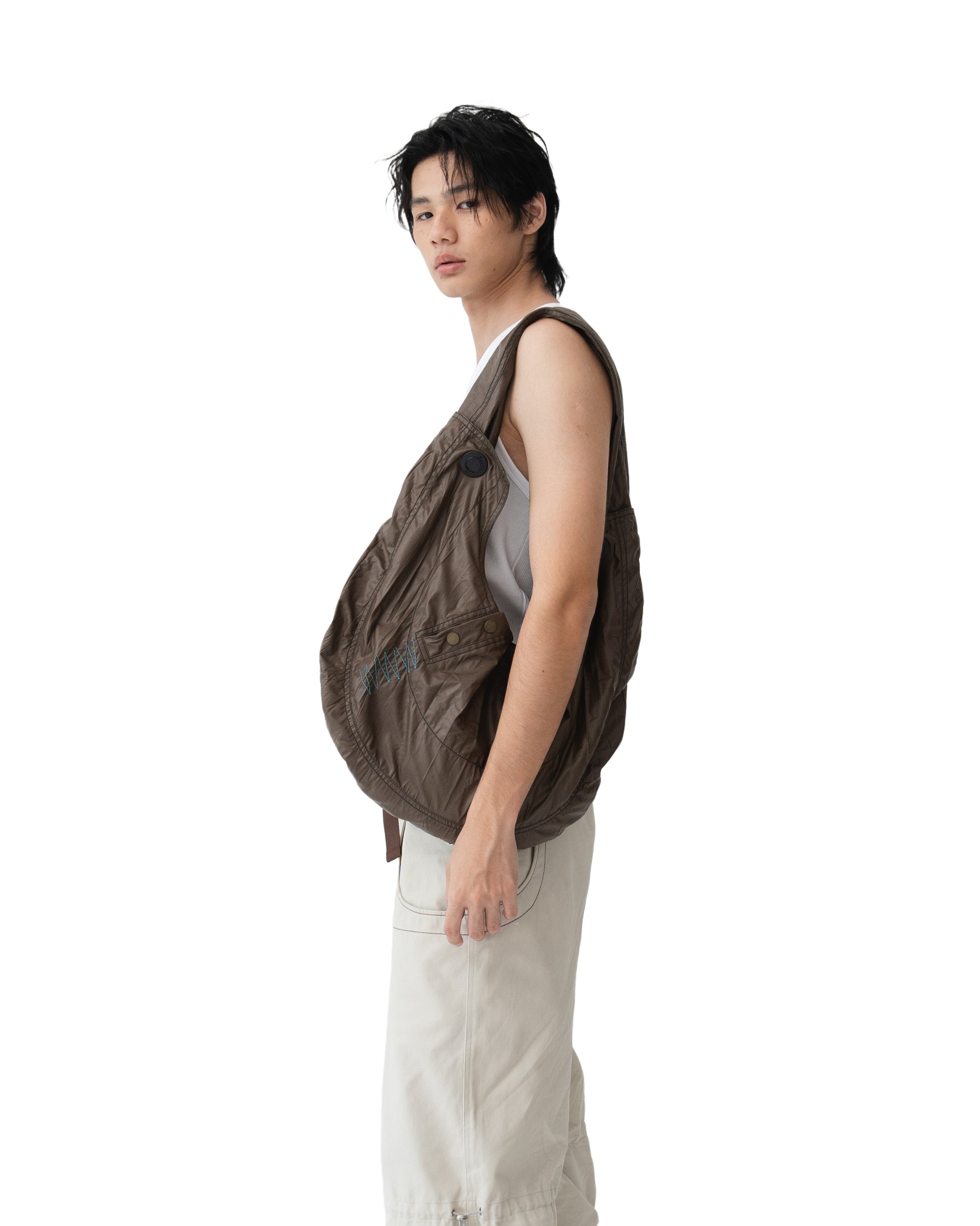 020 Cross-Body Bag · Brown