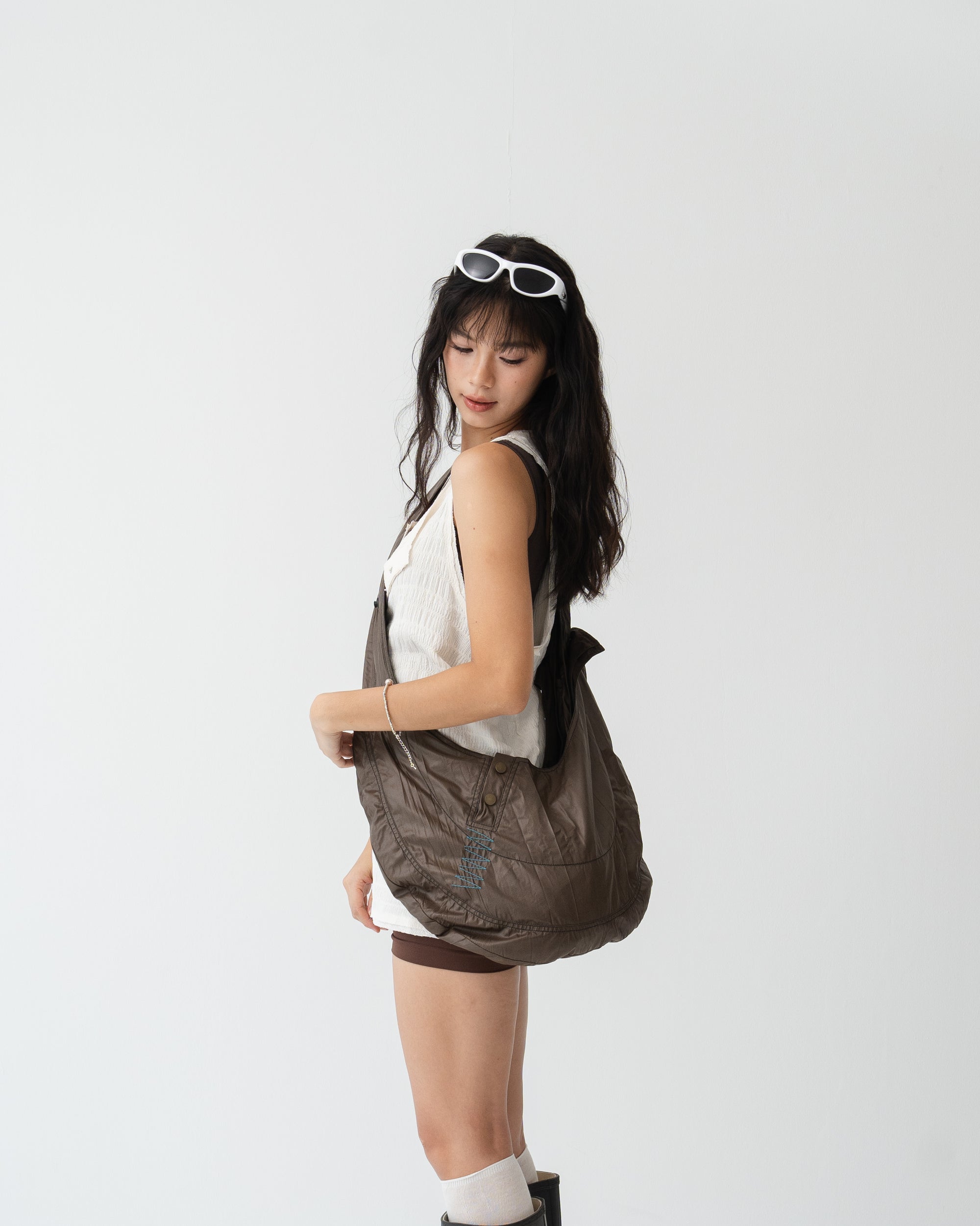020 Cross-Body Bag · Brown