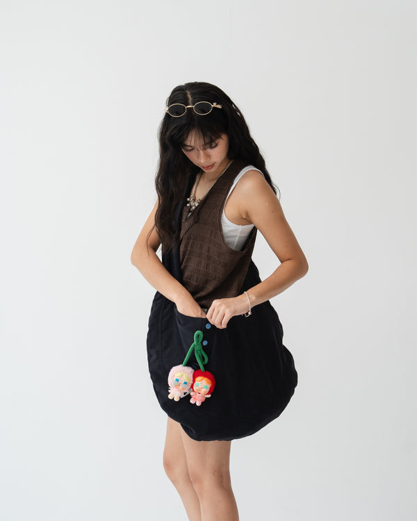 019 Cross-Body Bag · Black