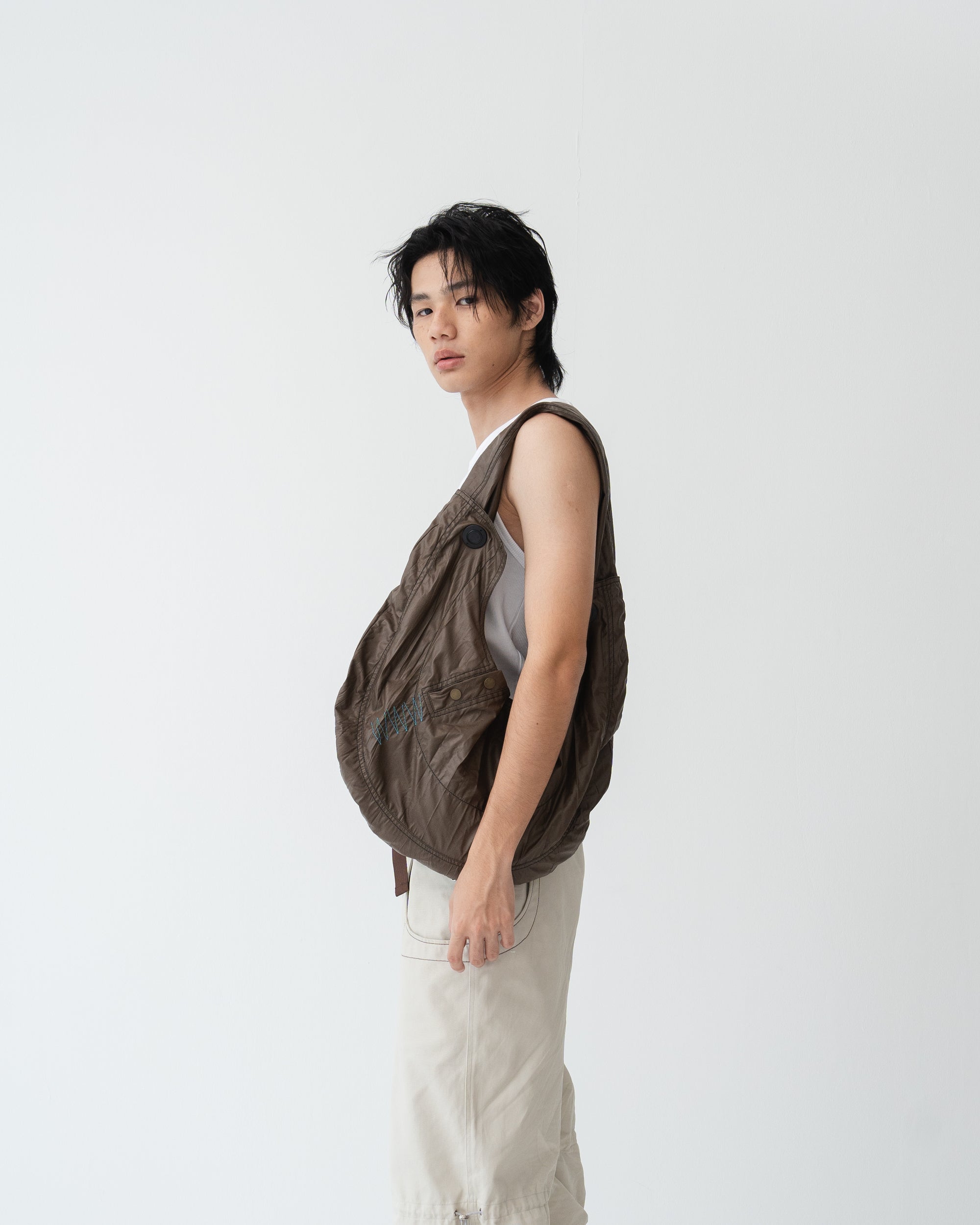 020 Cross-Body Bag · Brown
