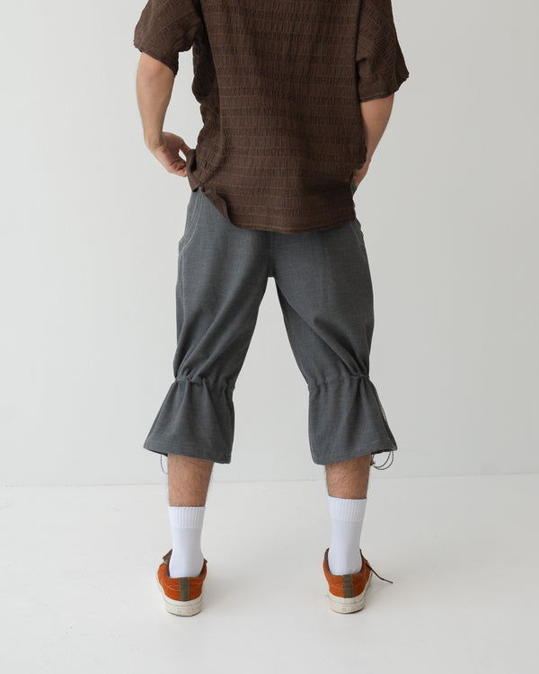 010 Hoe Capris · Grey