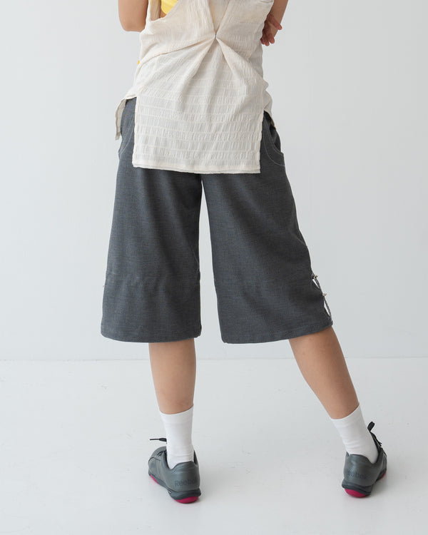 010 Hoe Capris · Grey
